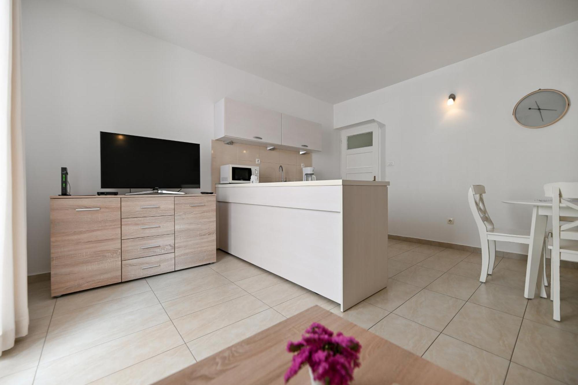 Near Zadar City Center Apartment With Free Parking And Air Condition In Each Room Εξωτερικό φωτογραφία