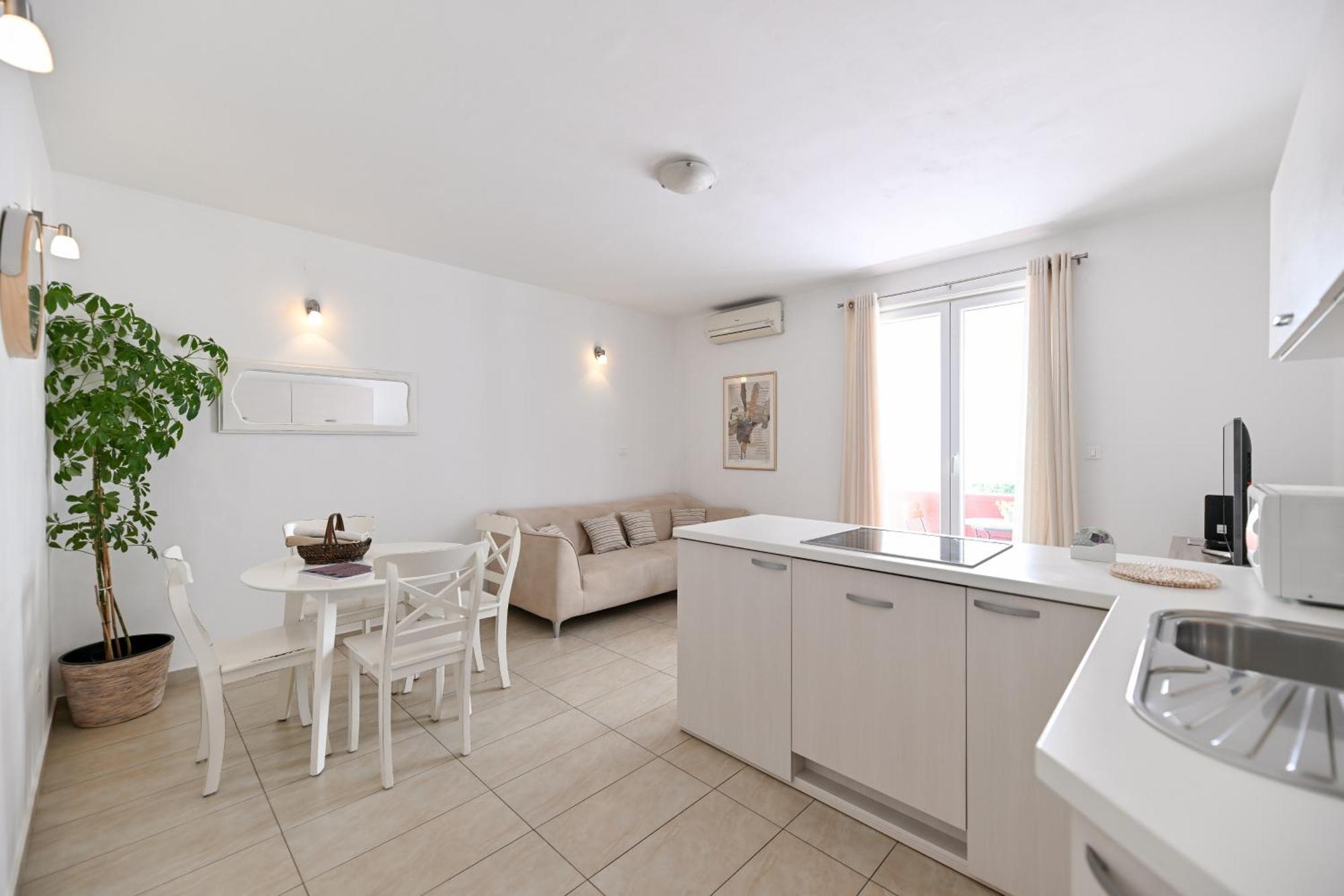 Near Zadar City Center Apartment With Free Parking And Air Condition In Each Room Εξωτερικό φωτογραφία