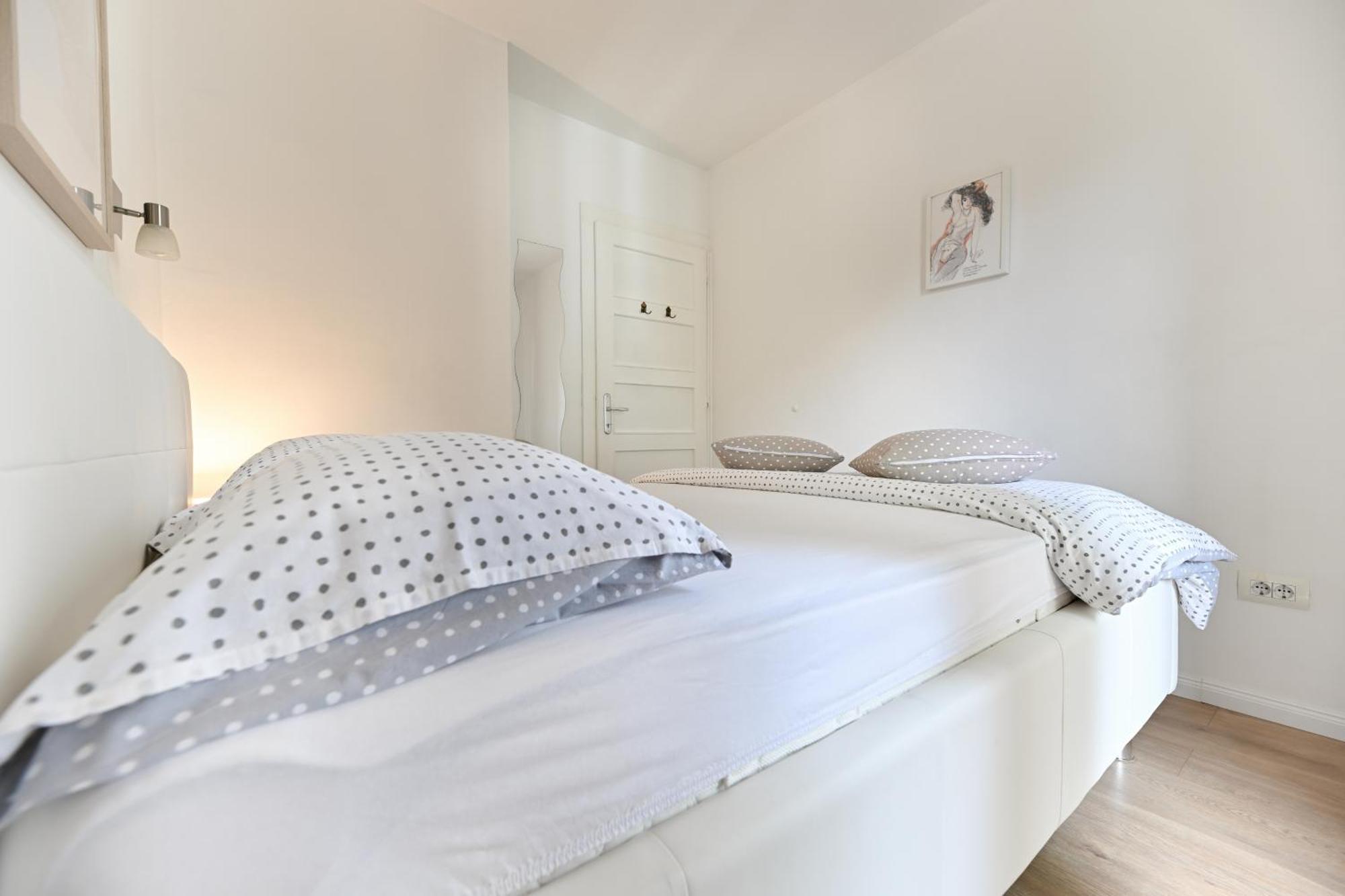 Near Zadar City Center Apartment With Free Parking And Air Condition In Each Room Εξωτερικό φωτογραφία